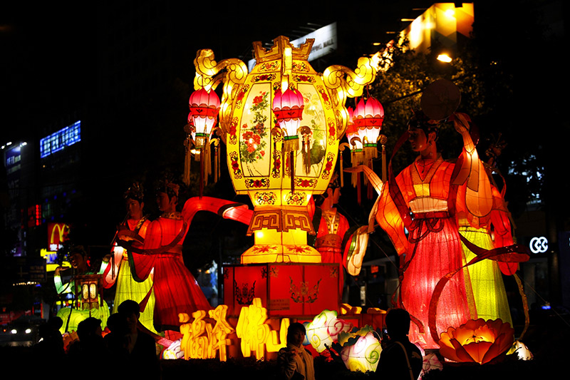 佛山彩灯 自贡彩灯 自贡花灯